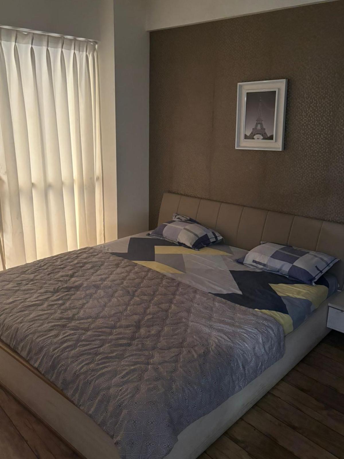 Apartment Rajhans Bellizia Jsm Surat